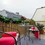Old Town Studio Apartment